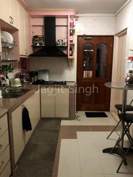 4 Room (4A) HDB for Rent in  133 Rivervale Street - Image 3